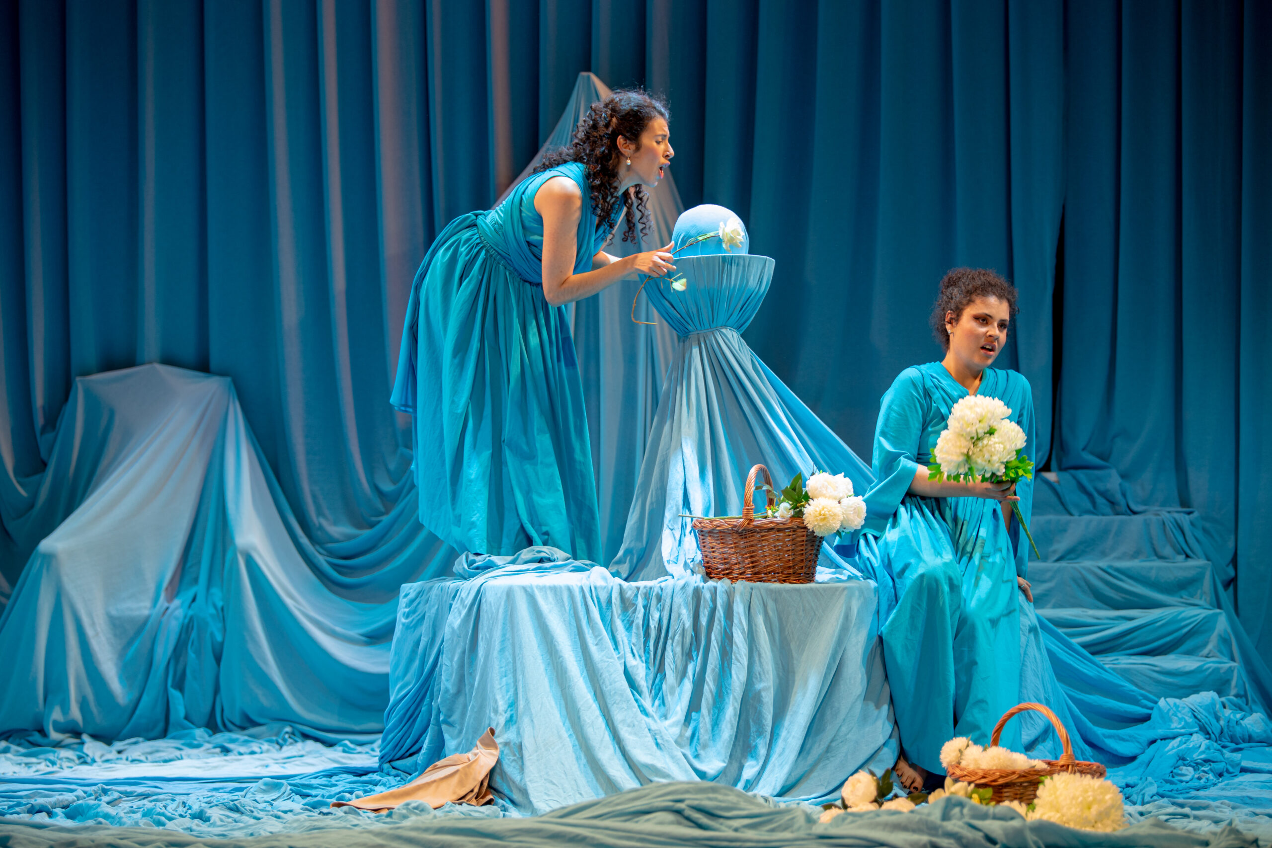 MONOGRÁFICO LUCRECIA(5)